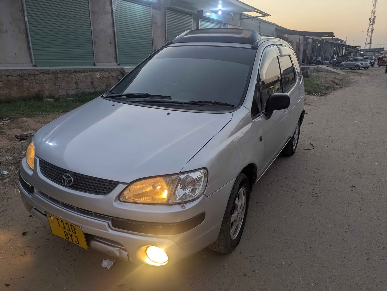 A picture of TOYOTA SPACIO