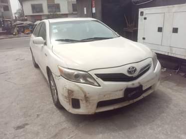 A picture of Registered TOYOTA CAMRY 2010 Hybrid 3 2M 07046063588