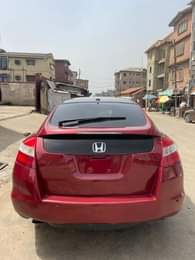 A picture of Honda Crosstour 2011 model Neatly painted Engine sound untouched Gear