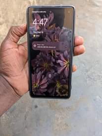 A picture of Google pixel 6 imebadil mfuniko wah gb128 ram8 net5g finger