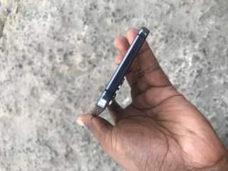 A picture of Samsung galaxy flip 5