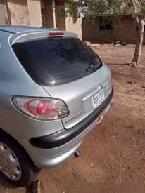 A picture of Peugeot 206