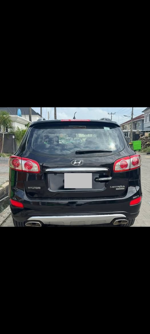 A picture of  Good Deal Reg Hyundai Santa FE 2012 Bought Brand