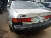 A picture of 2001 Toyota Camry Drop lights