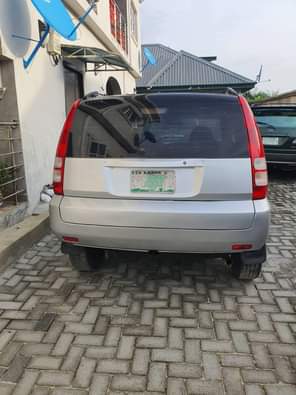 A picture of Honda HR V 2001 model first body nothing to fixed