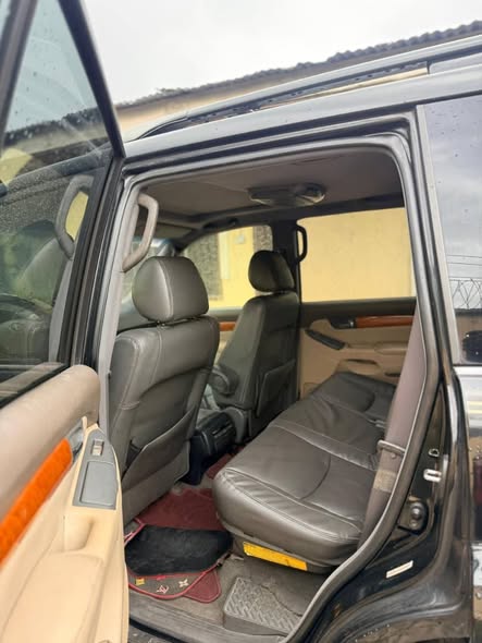 A picture of Distress 2007 Lexus GX470