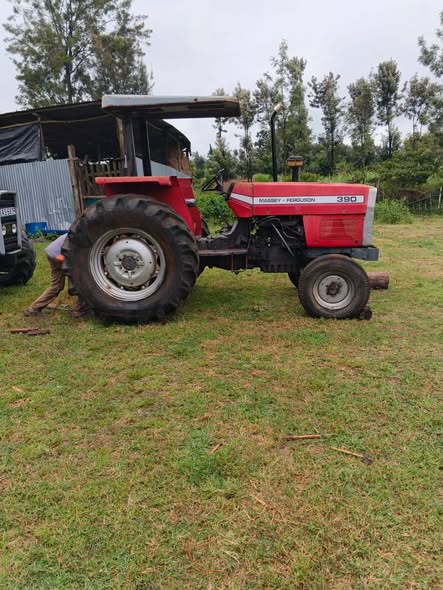 tractor