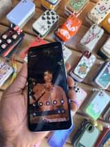 A picture of Google pixel 3A
