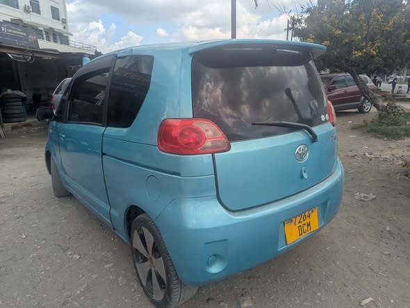 A picture of TOYOTA PORTE