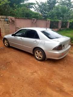 used toyota altezza