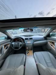 A picture of Complete accident Free tokunbo Toyota Camry XLE 2007 for just