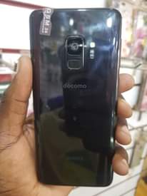 A picture of SAMSUNG GALAXY S9 AT 260000.