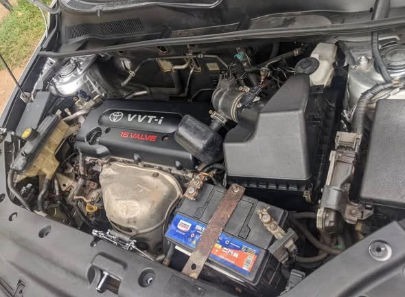 A picture of CAR FOR SALE TOYOTA RAV 4