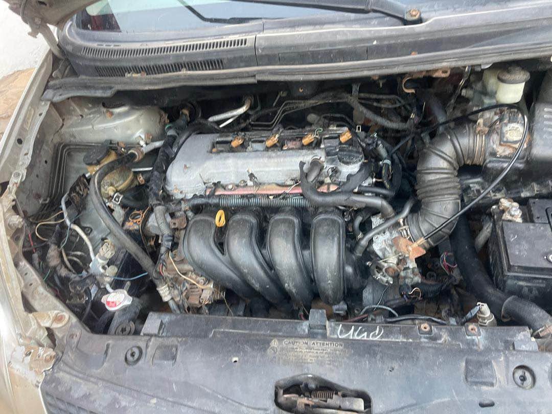 A picture of Naija used Toyota corolla Obama manual for 1 999m only