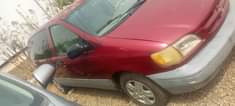 A picture of First body nigeria used Toyota sienna 2002 model sound engine