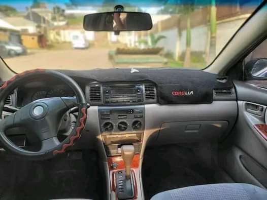 A picture of Mad Distress ooo 2007 08 Toyota Corolla With everything over