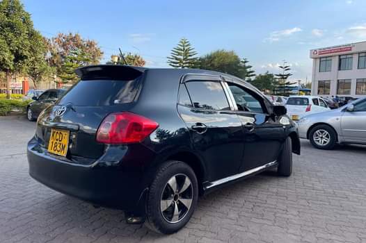 A picture of TOYOTA AURIS