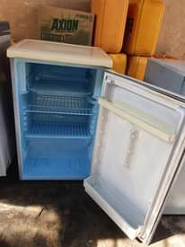 A picture of Nauza fridge nzuri single door offer lak 185k