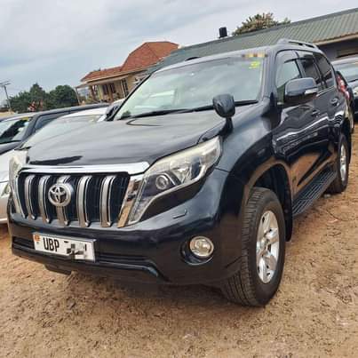 A picture of Landcruiser Prado TX 140m