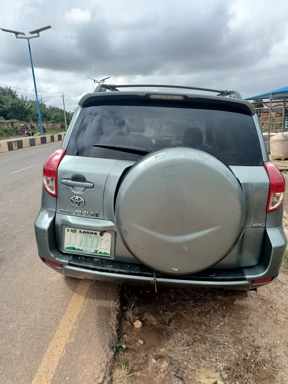 A picture of Toyota RAV4