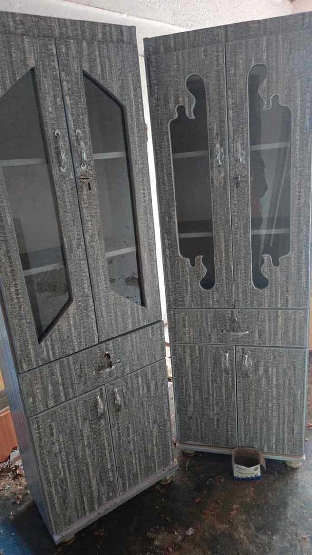 A picture of Side board