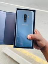 A picture of Samsung s9 plus Ram 6 128 No kipngl Ina box