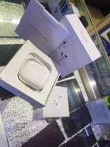 A picture of Oraimo headphones Boom Pop Apple Airpods 3rd generation