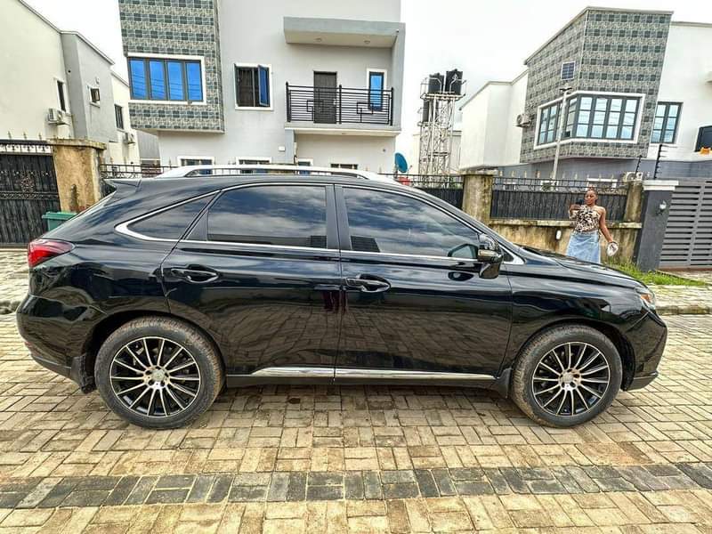 A picture of AWOOF AWOOF AWOOF OWNER NEED MONEY URGENTLY PURE FIRST BODY
