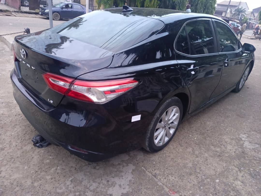 A picture of 2020 Toyota camry le