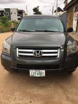 A picture of Neatly used Honda Pilot 2006