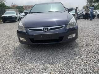 A picture of Honda Accord DC 2006 model 07038289460