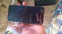 A picture of IPhone X Without face ID