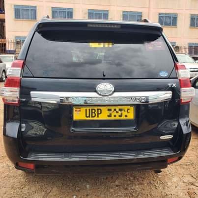 A picture of Landcruiser Prado TX 140m
