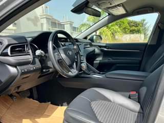 A picture of 2021 TOYOTA CAMRY