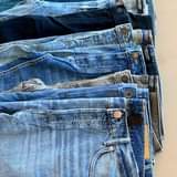 A picture of Jeans