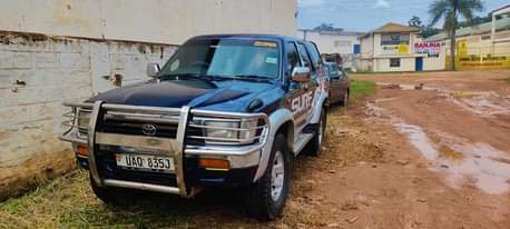 A picture of Toyota Surf Diesel 3 0