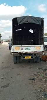 A picture of Canter tone 3.5 engine Ina shidah kwenye shaft imezungusha mkono