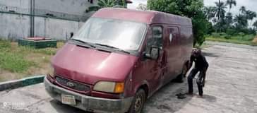 A picture of 2003 Ford Transit Fw