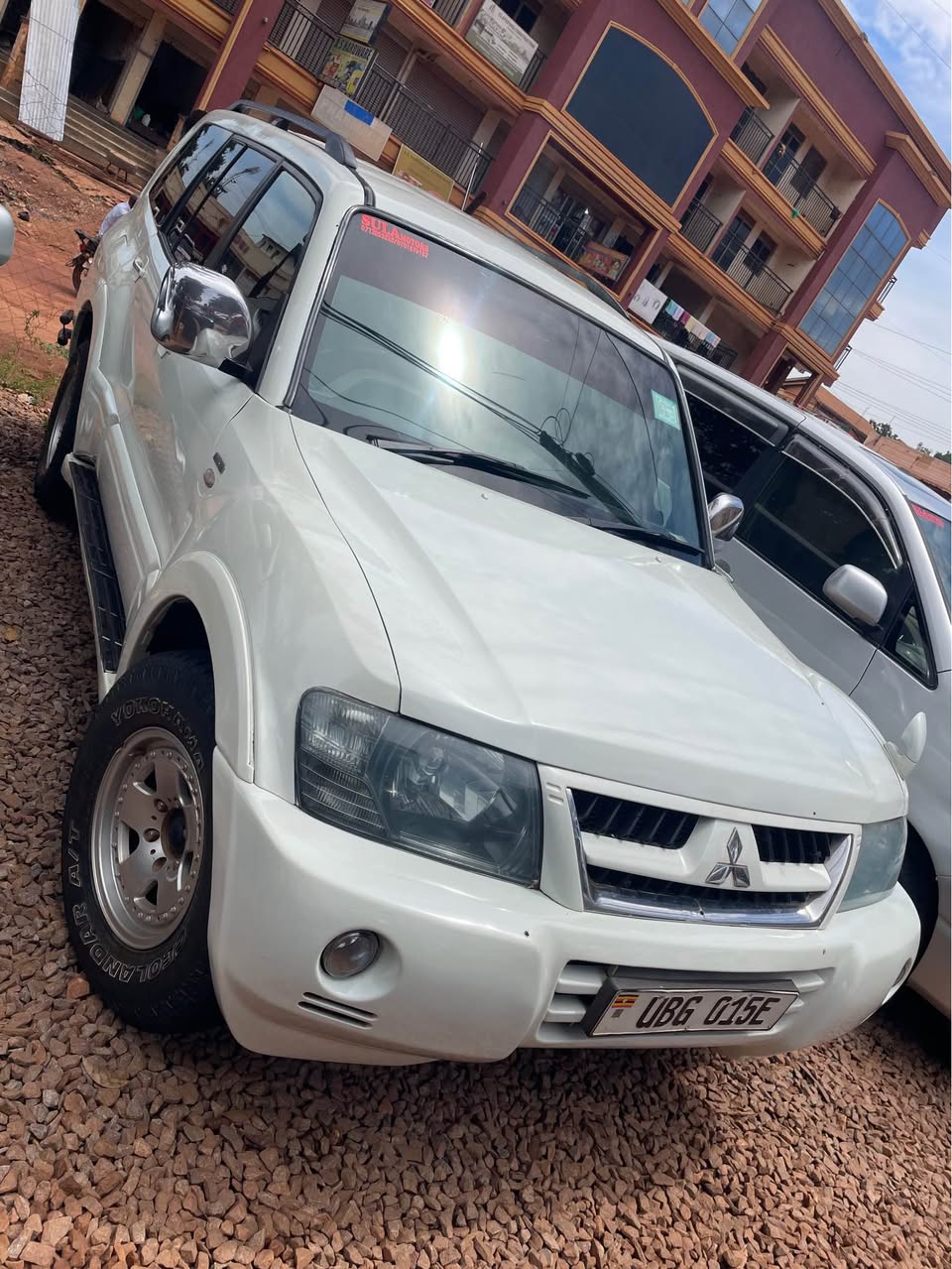 A picture of Pajero GDI