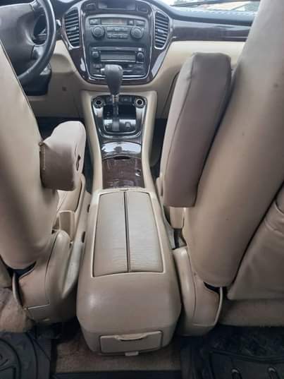 A picture of 2003 Toyota Highlander