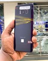 A picture of Samsung S8