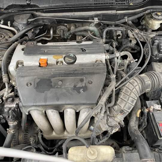 A picture of Honda accord 2005 v4