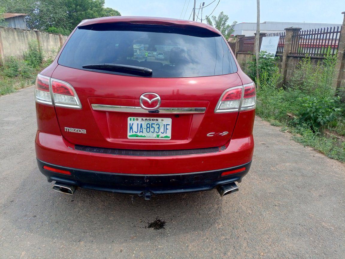 A picture of 2008 Mazda cx 9