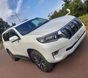 A picture of PRADO TX DIESEL AT UGX170M CALL 0703 693957