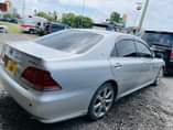 A picture of TOYOTA CROWN ATHLETE