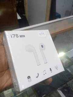 earbuds