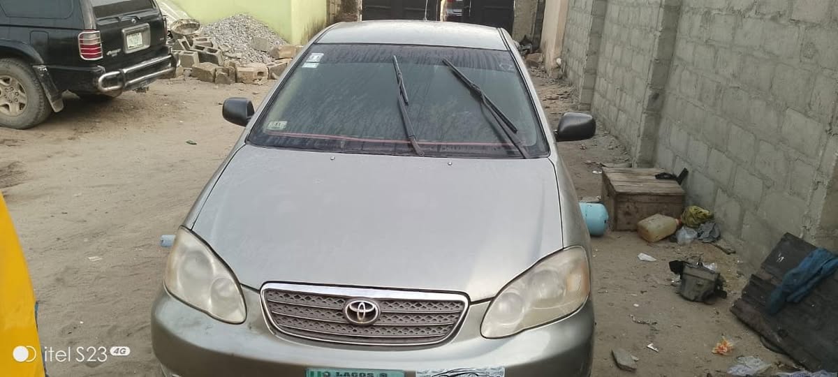 A picture of AWOOF AWOOF TOYOTA COROLLA 2004 Engine untouched Gear Ac Tokunbo