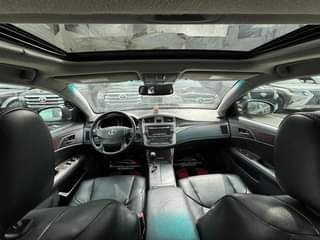 A picture of Super clean and sharp registered Toyota Avalon 2012