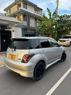 A picture of Toyota Ist