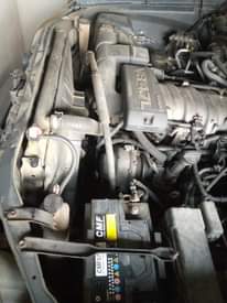 A picture of Toyota sequoia v8 Toyota sequoia